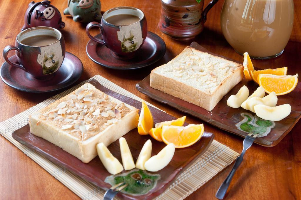 Family Pottery Bed & Breakfast Hằng Xuân Cổ Trấn Ngoại thất bức ảnh